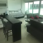 Apartamento En Torre M Con Vista Al Mar